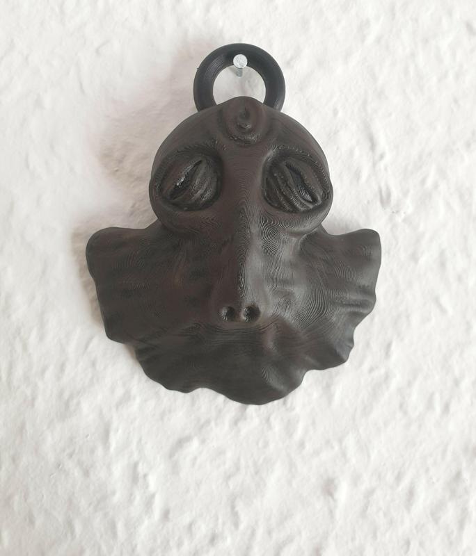 Godwyn the Golden Pendant / Pendant from Elden Ring