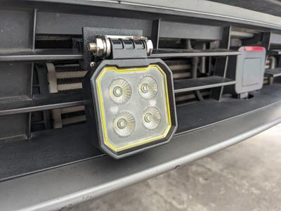 Spot Light Universal Mount Non-Destructive