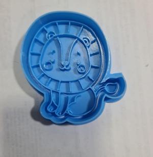 COOKIE CUTTER LION