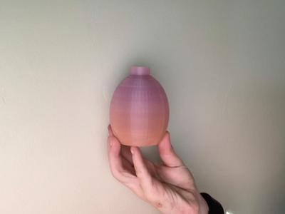 Magic water bottle, disappearing water