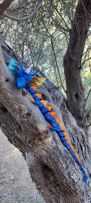 Articulated Dragon. Print in place. Mythologic Taurus Dragon. Long Articulated Necklace Dragon. Stl. 3mf