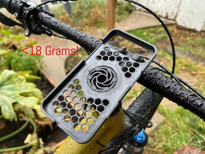 Hex Connect iPhone 17 Air Ultralight Case