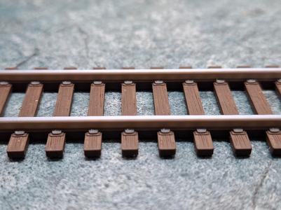 HO / OO Code 100 Track Section (250mm length)