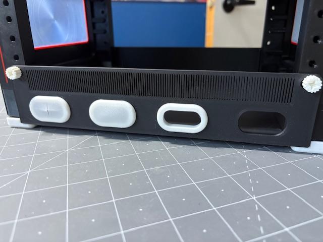 Brace with wire holes - [YaMR]