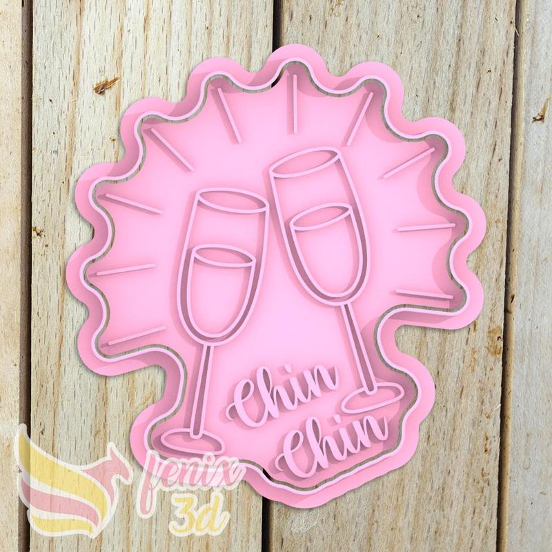 Cookie cutter Champagne glasses toasting