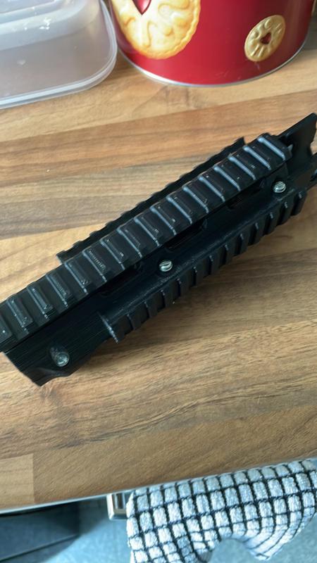 AIRSOFT SA58 FAL SHORT DSARMS HANDGUARD QUAD RAIL 220mm