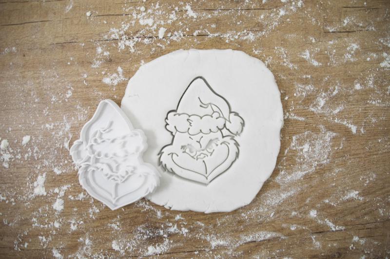 Grinch face cookie cutters, christmas themed biscuits, grinch cookies