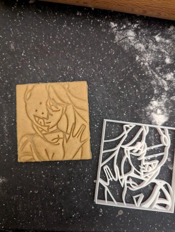 Lucy Elfen Lied cookie cutter