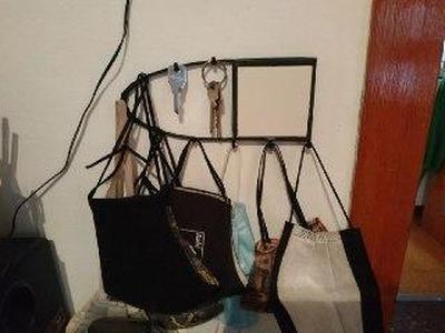 mask holder