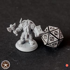 Dwarf Paladin with Weapons