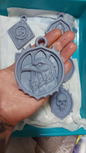 GOTHIC MEDALLIONS PACK OF 6