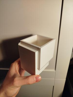 Modern Planter / Flower Pot 2