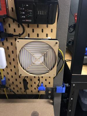 Raspberry Pi 120mm Fan Case VESA mount