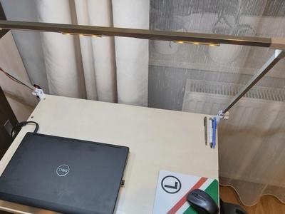 Simple LED desk lamp
