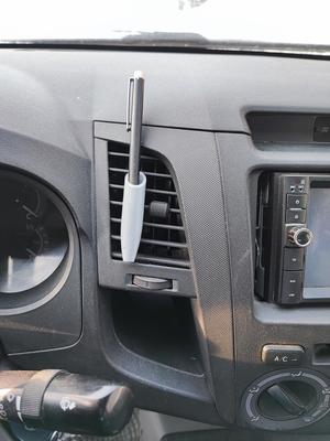Penholder for car vent