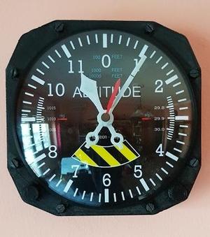Orologio Altimetro con Vetro bombato