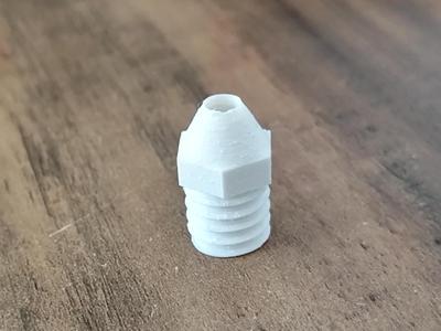 3D printer nozzle for toothpaste tubes