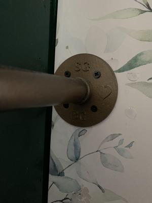 Closet Brace