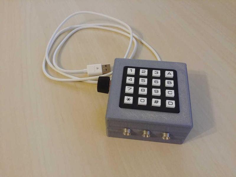 Mini 16 Button MIDI Controller