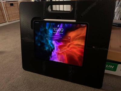 iPad Pro 12.9" Drawing Board