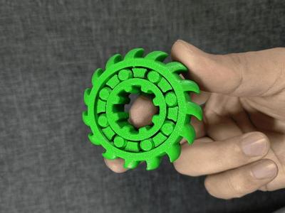 Mini fidget spinner, smoother with every spin
