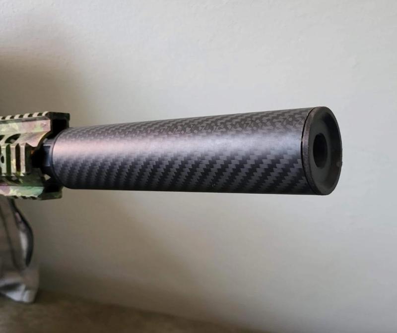 Silverback look-a-like Carbon silencer