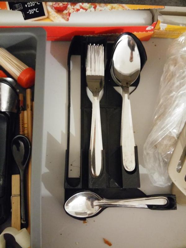 Modular place setting organizer