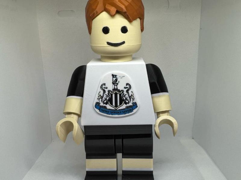 big brick Newcastle United 500%