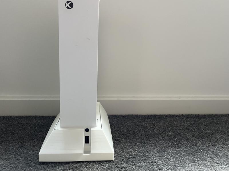 Xbox one S Stand