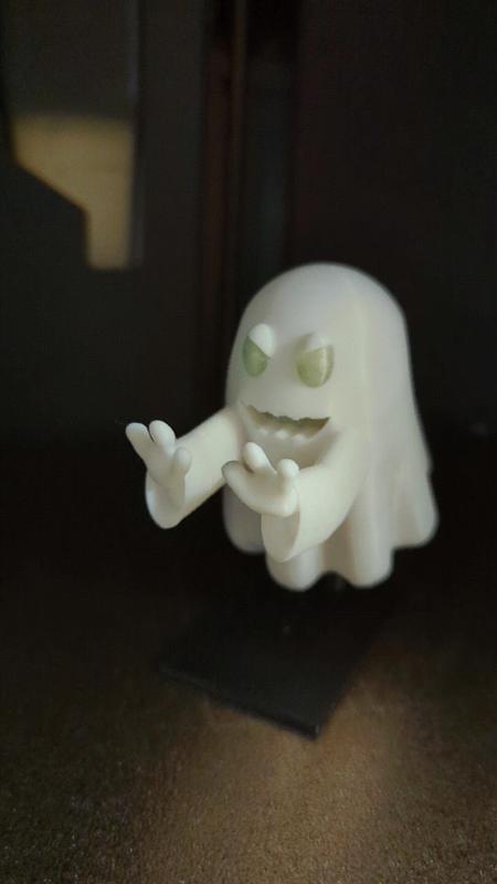 Hovering Ghost version 2