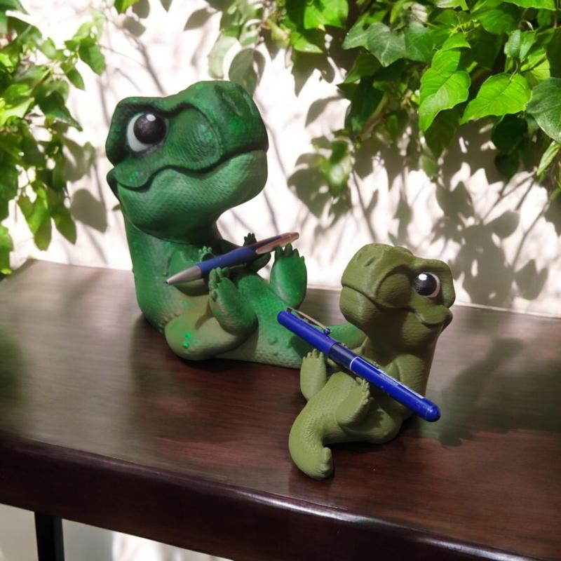 Crocodile Pen Holder ( Support Free )