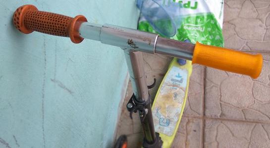 Grips for kick scooter (SBS filament)