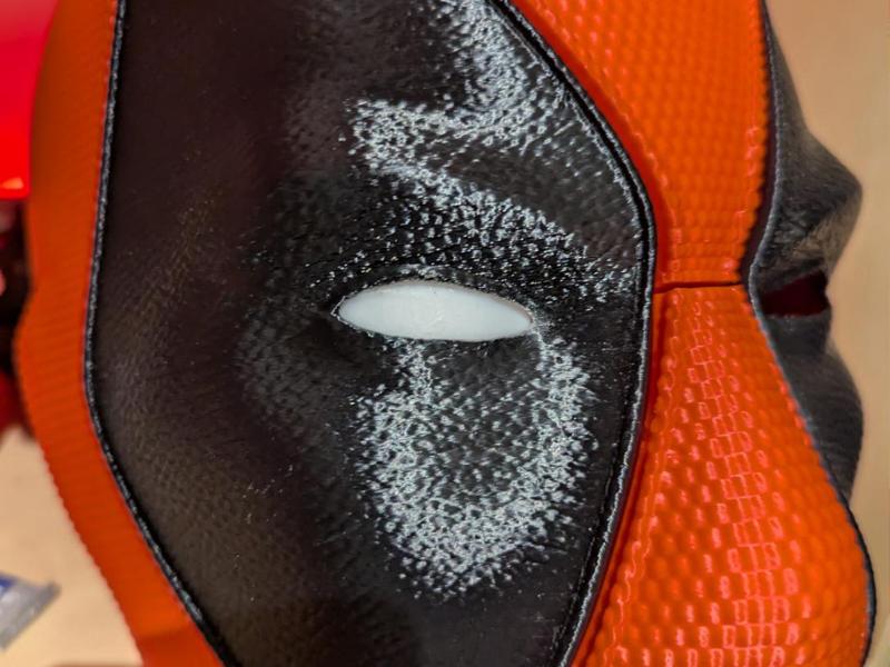 Solid lenses for the Deadpool comic helmet