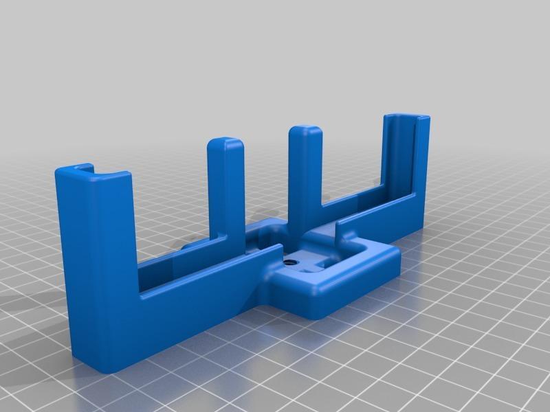 iPhone X 90 deg stand with Otterbox cover. Holds the phone in landscape for taking pics and videos. 