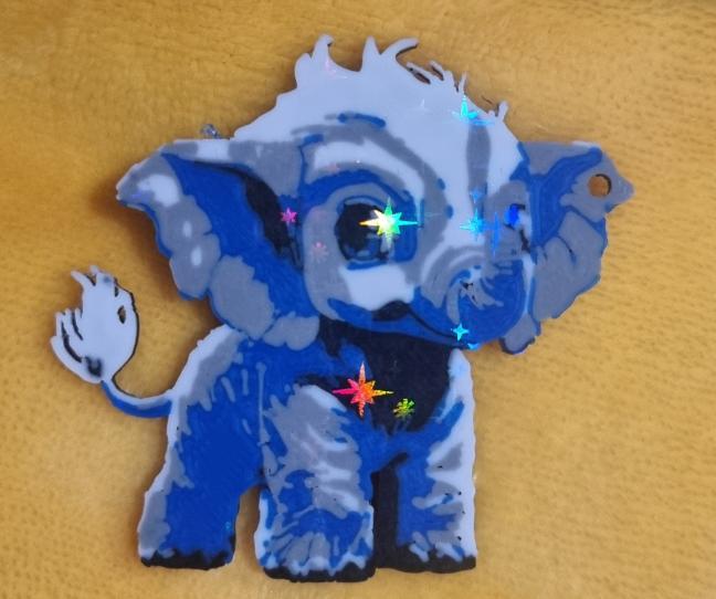 Elephant Keychain—A Unique and Vibrant Design