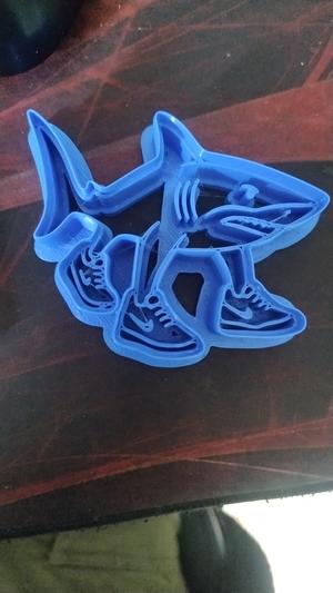 tralalala cookie cutter tralala cookie cutter cookie cutter