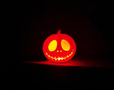 Pumpkin desk lamp / Lampe de bureau citrouille