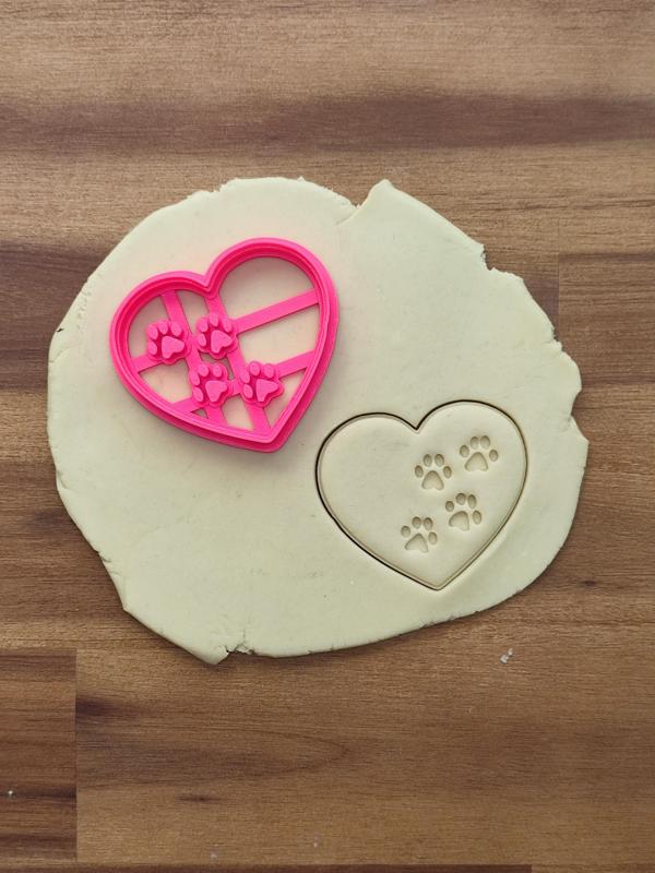 Heart Shape with Paw Prints cookie cutter