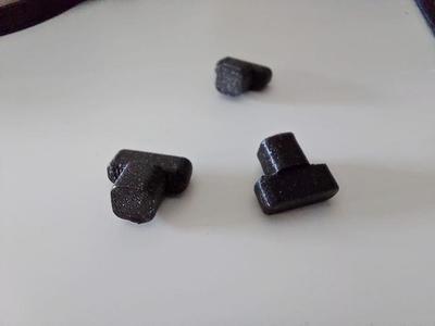 Skadis-to-608-bearing adapter peg