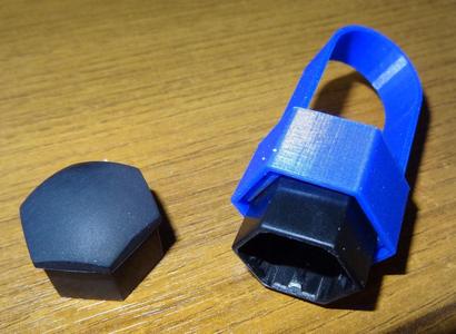 Wheel bolt nut cover remover