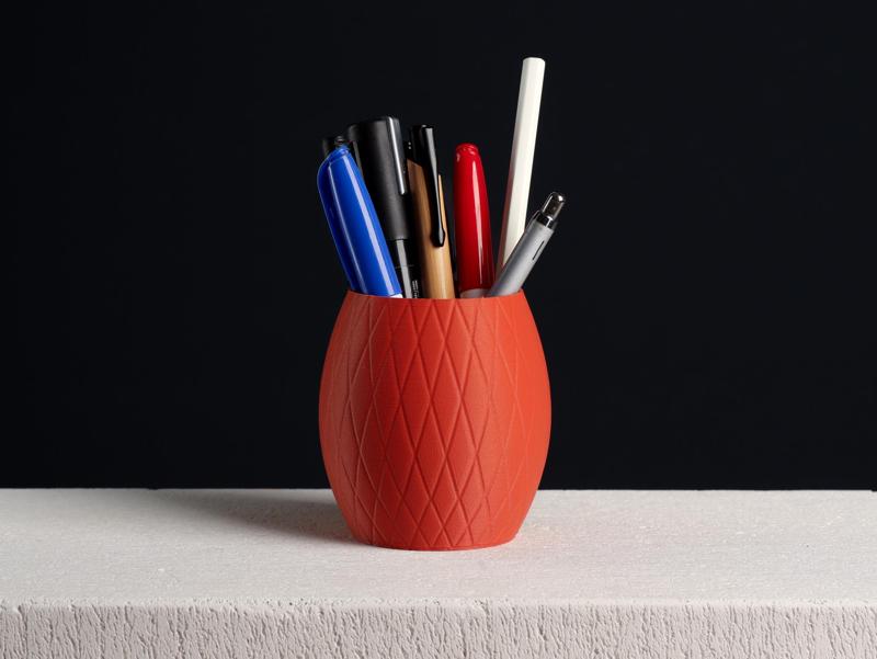 Knitted Pencil Holder (vase mode)