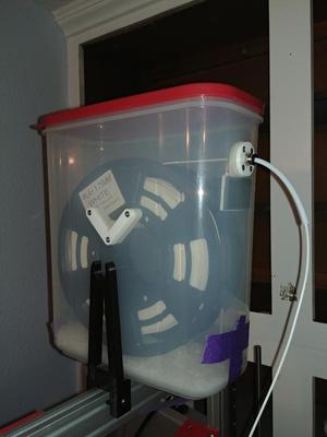 One more rubbermaid dry box