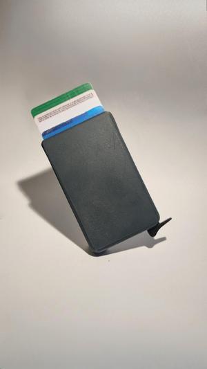 Pop up wallet, 4 cards