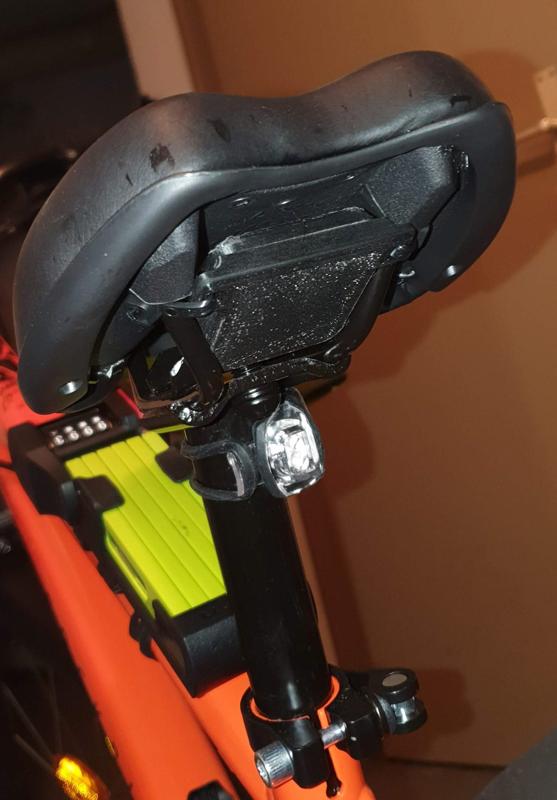 Samsung SmartTag+ case