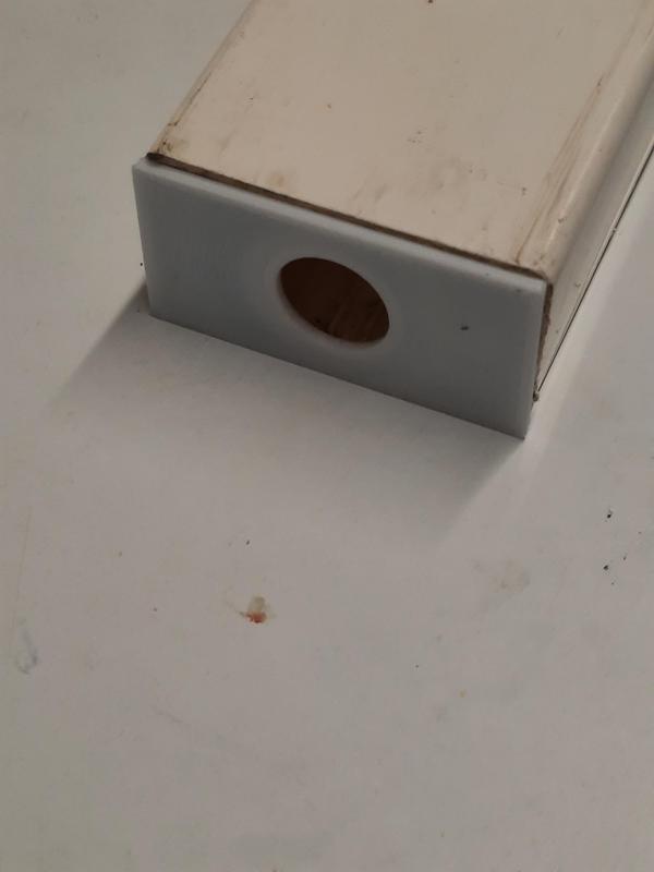 Embout moulure électrique 40x20