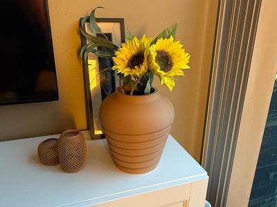 Large solid pot