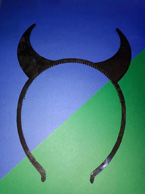 Devil's headband