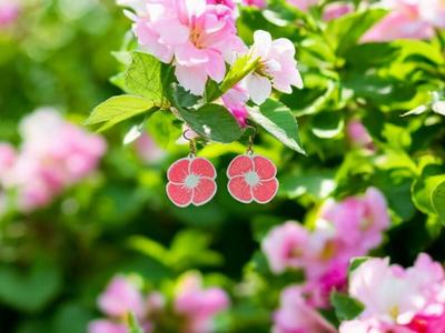 Another flower earrings
