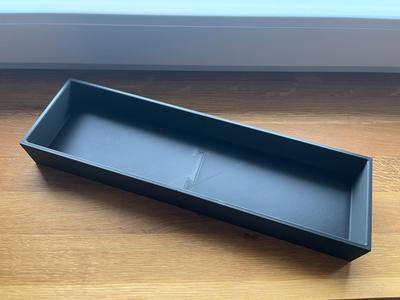 Storage container