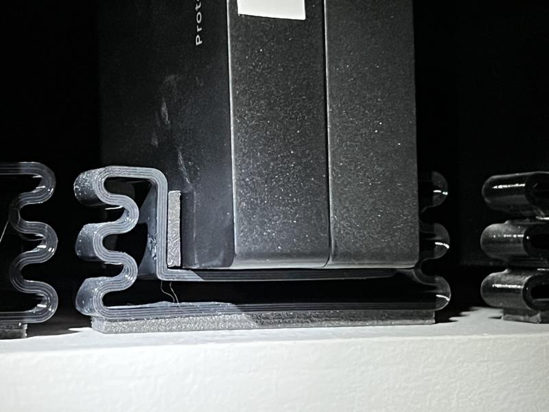 Anti-vibration feet for hard disk, aluminum profile, more (parametric)